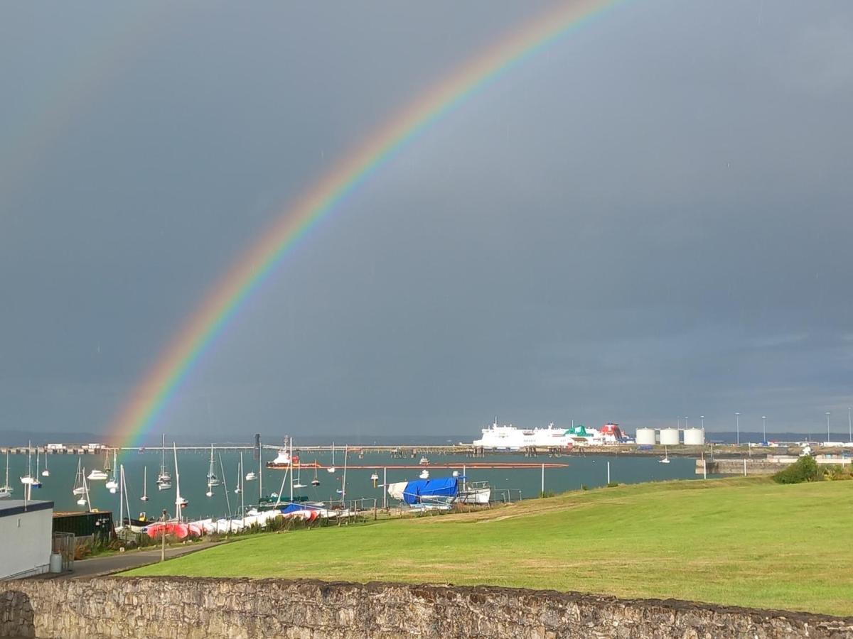 Villa Seashells, Newry, Anglesey - Ideal For The Ferry Crossing To Ireland Holyhead Exterior foto